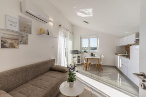 Pearl beautiful sea view apartment